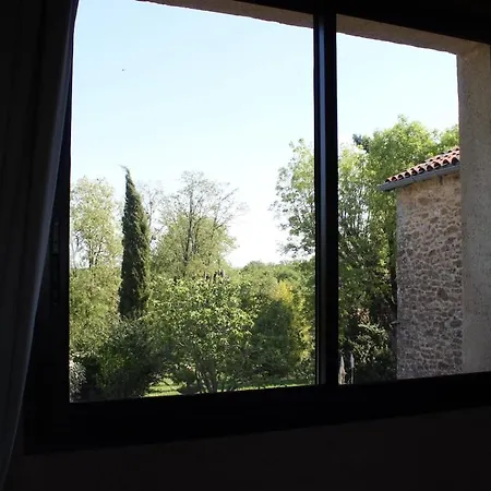 De Caractere Piscine, Pierres & Authenticite * Martiel